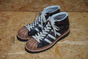 
                  
                    VINTAGE ADIDAS PRO MODEL VIBRAM 28.5cm
                  
                